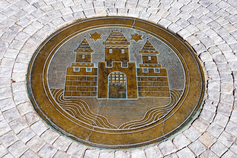 Manhole cover
