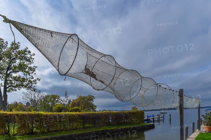 Suspended fish trap on the shore of Fraueninsel