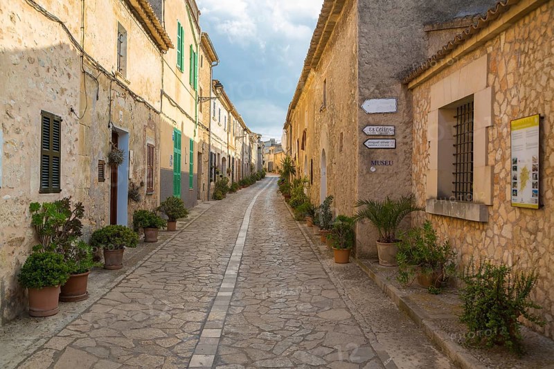 Alley in Petra with Museum of Saint Junipero Serra