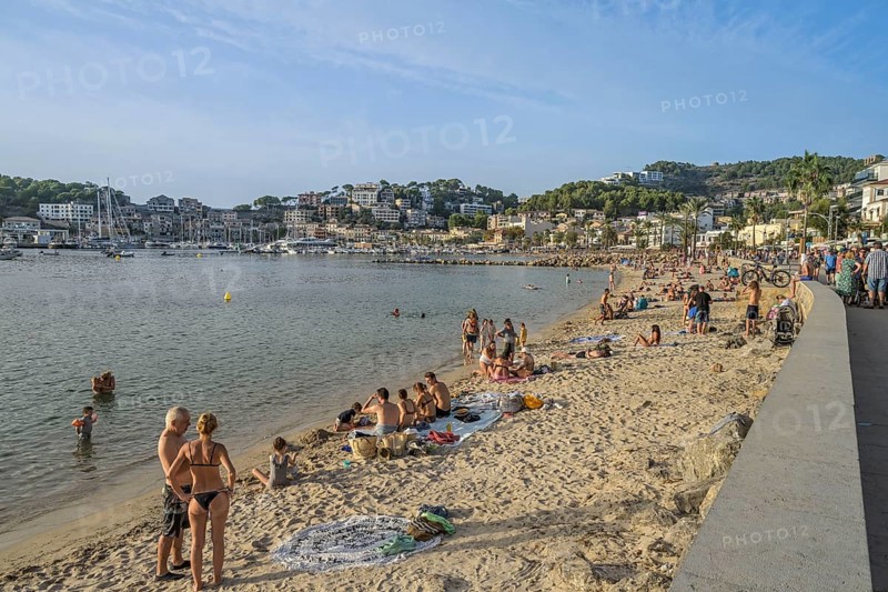 Sandy beach beach