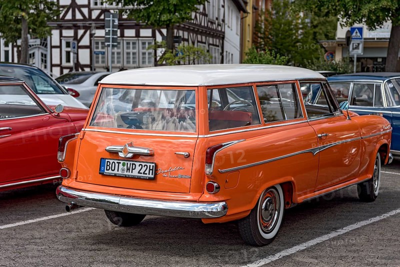 Vintage Borgward Isabella de Luxe Combi