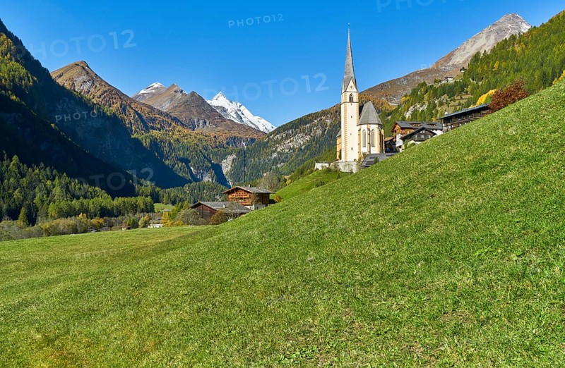 Heiligenblut with view of Grossglockner
