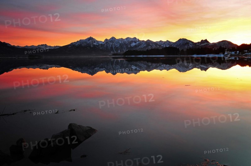 Sunset at the Forggensee with view of the Saeuling near Fuessen