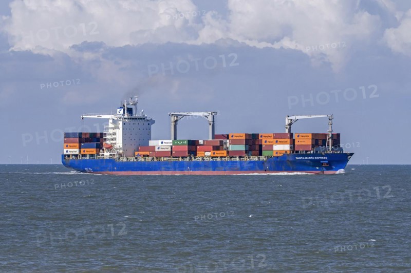 Chinese container ship