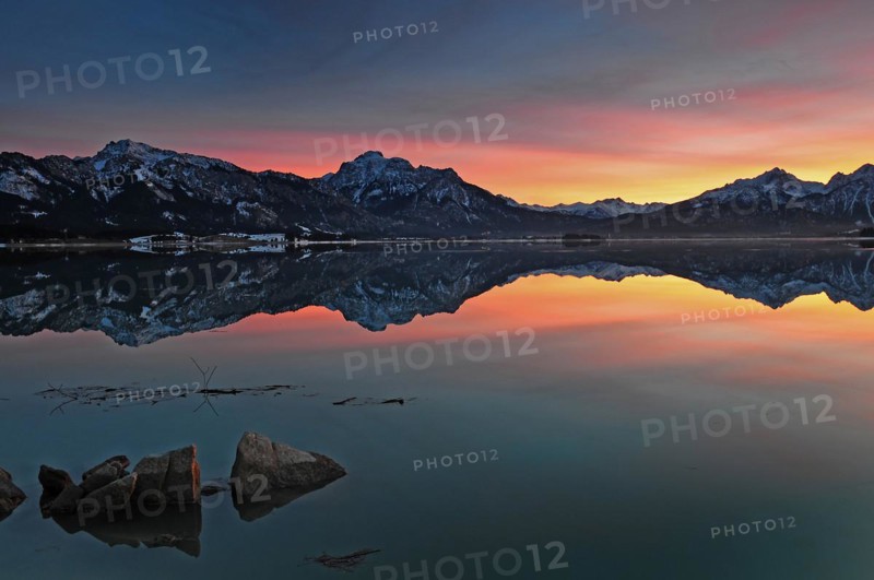 Sunset at the Forggensee with view of the Saeuling near Fuessen