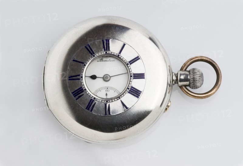 Half hunter pocket watch