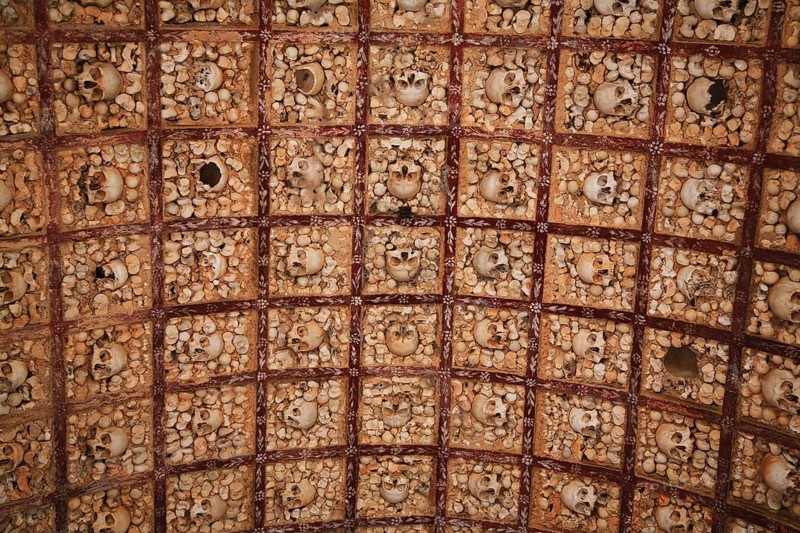 Capela dos Ossos