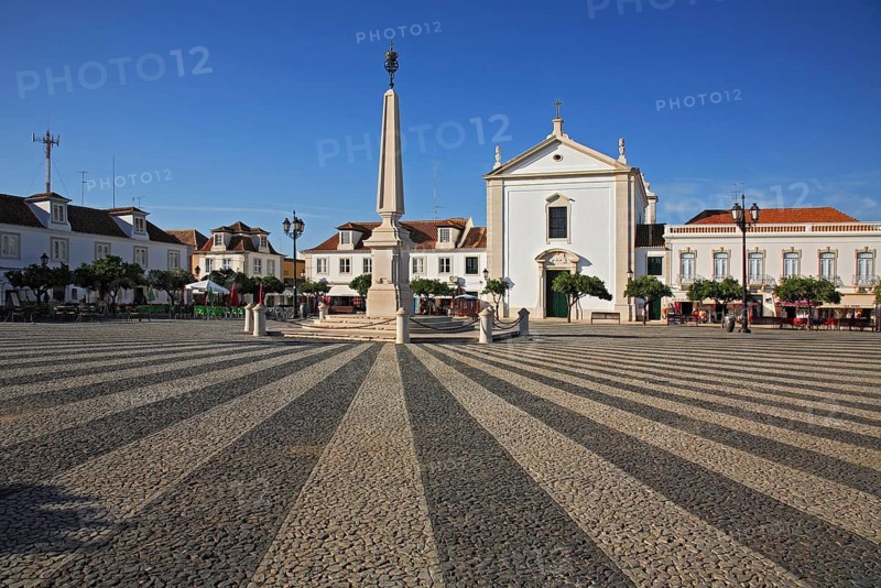Praca do Marques de Pombal Square in Vila Real de Santo Antonio