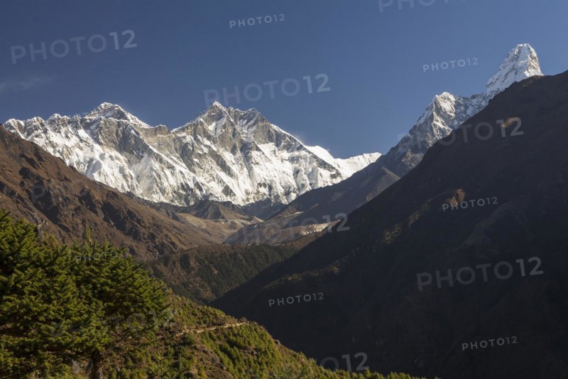 Eight-thousanders viewed from Namche Bazaar: Mount Everest and Lhotse