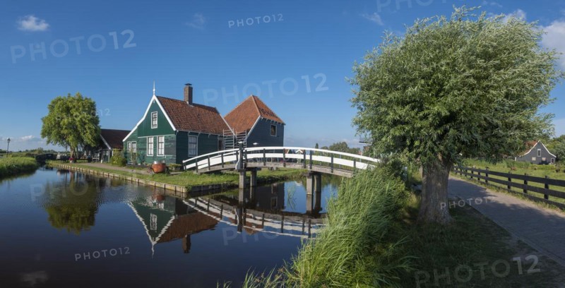Rural scene in the Zaanse Schans open-air museum