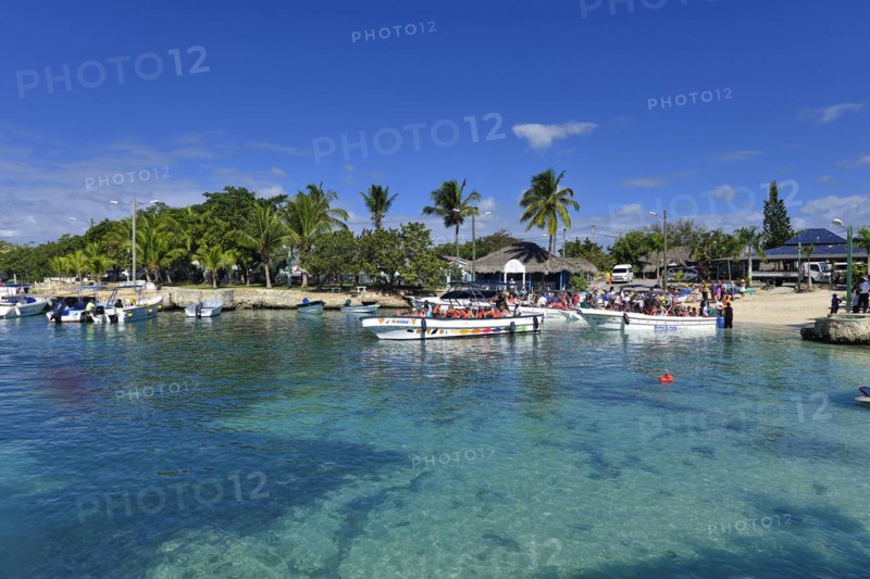 Tourists are taken in boats to Isla Saona