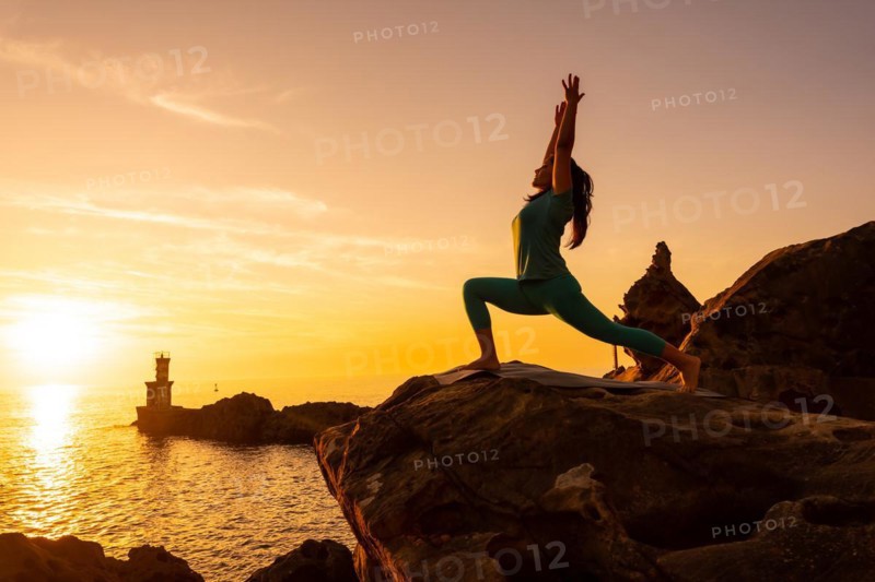 Anjaneyasana