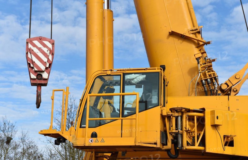Crane hook of a truck crane