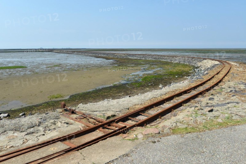 Tracks of the Halligbahn in the Wadden Sea National Park