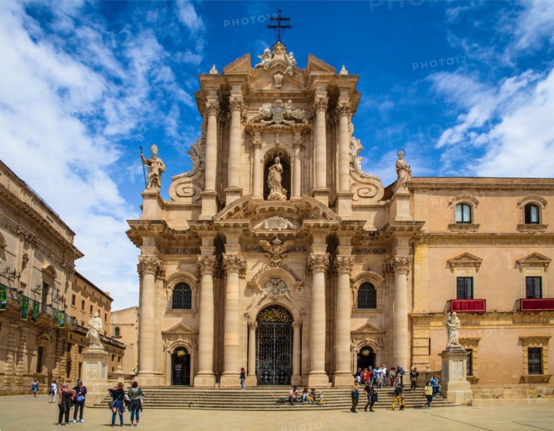 Cathedral of Santa Maria delle Colonne incorporates an ancient Ahtene temple