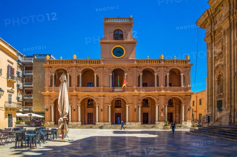 Central Piazza della Repubblica with the Palace of April 7 and the Chiesa Madre