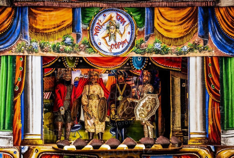 Puppet theatre performance