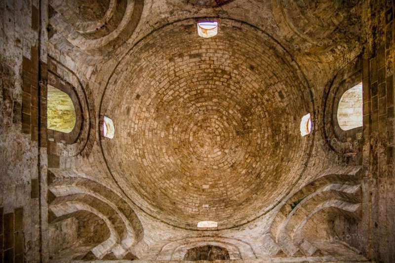 Dome vault