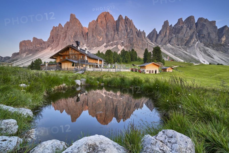 Geisleralm with Geisler group and alpenglow
