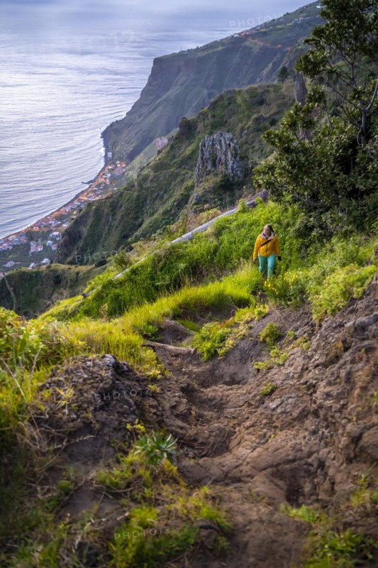 Hiker at Miradouro da Raposeira