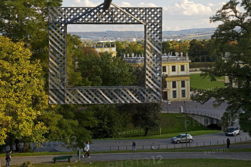 The frame building by Haus-Rucker-Co erected for documenta 6 opens onto the park Karlsaue
