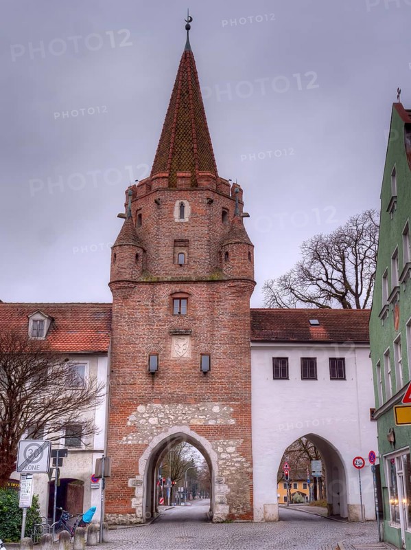The historic red brick Kreuztor