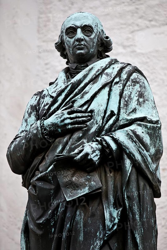 Monument to Johann Gottfried Herder in front of the City Church of St. Peter and Paul