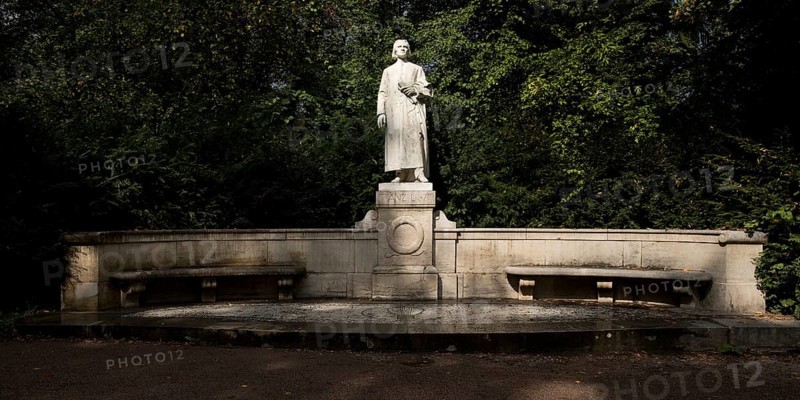 Monument to Franz Liszt in the Park on the Ilm