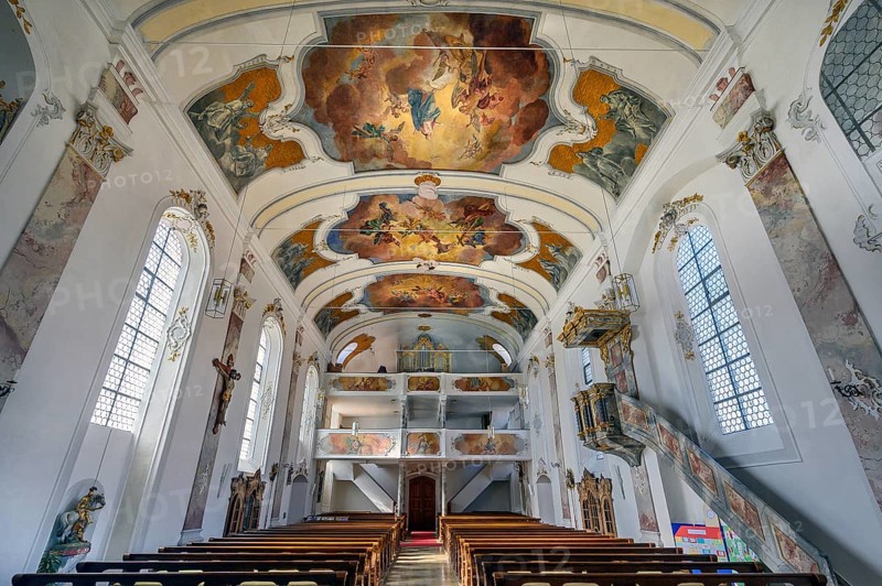 Organ gallery and ceiling frescoes
