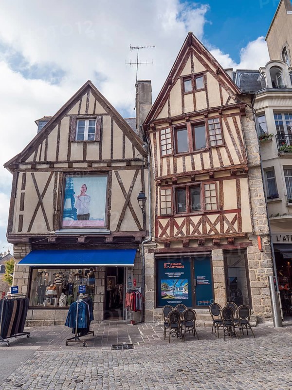 Half-timbered houses in the Rue de la Monnaie in the old town