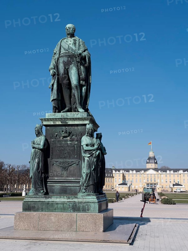 Carl Friedrich Monument and Karlsruhe Palace in the background