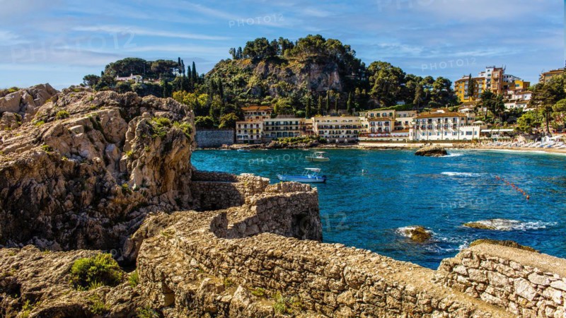 Mazzaro with Isola Bella