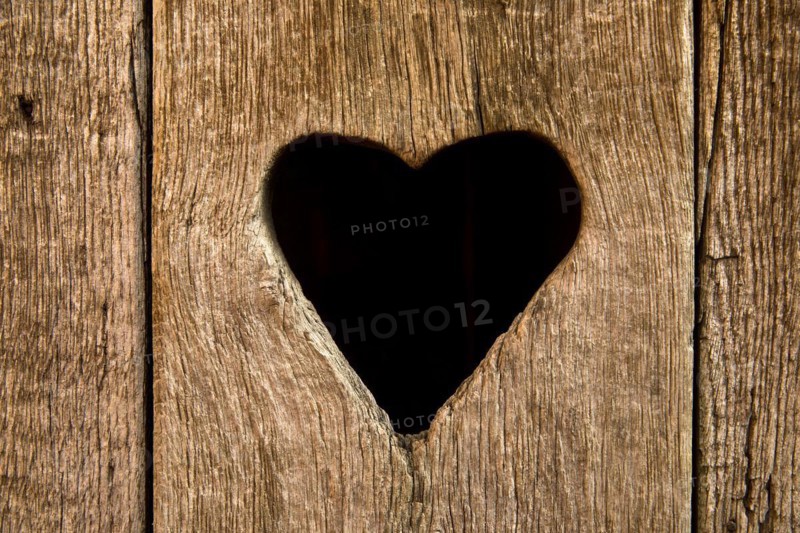 Heart at the toilet house in the Muehlenhof open-air museum