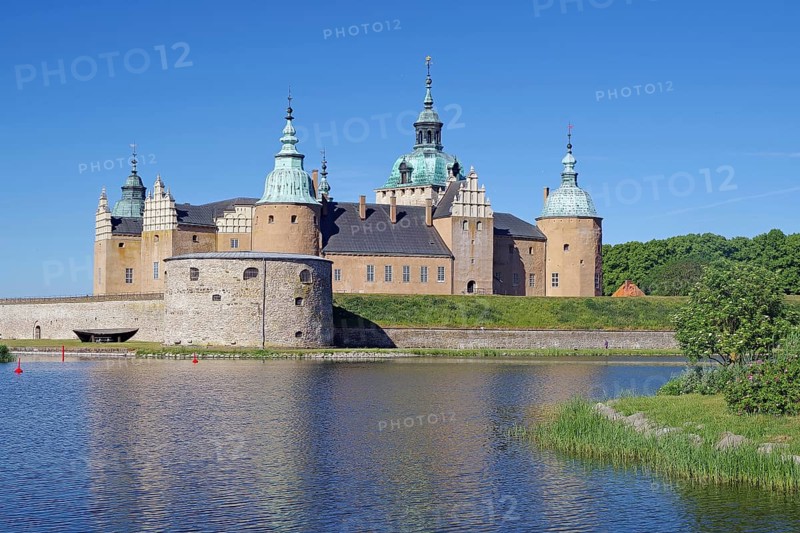 Kalmar Castle reflected in the water