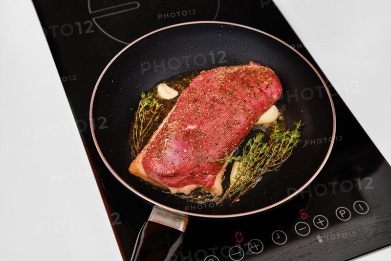 Cooking duck breast in a frying pan