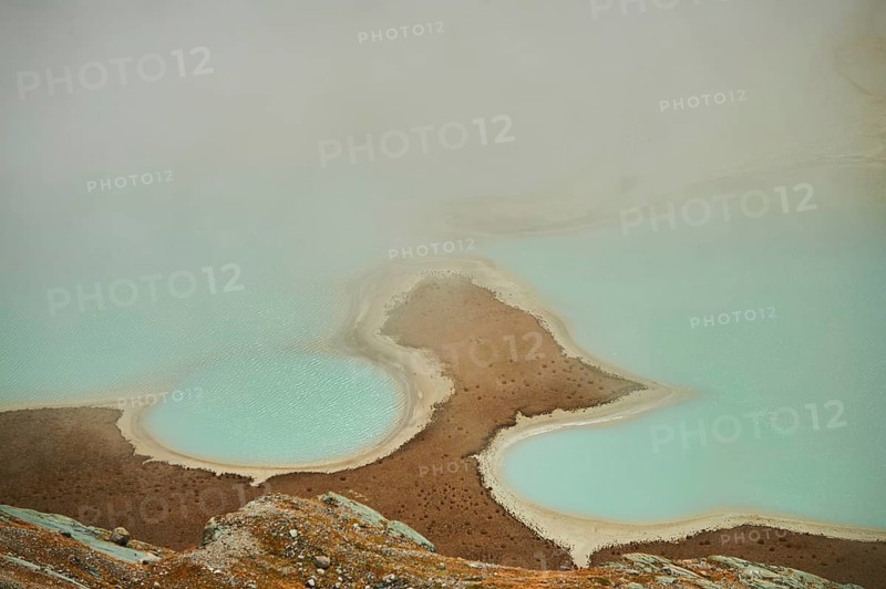Clouds lying in the valley at Pasterze Hochalpengletscher