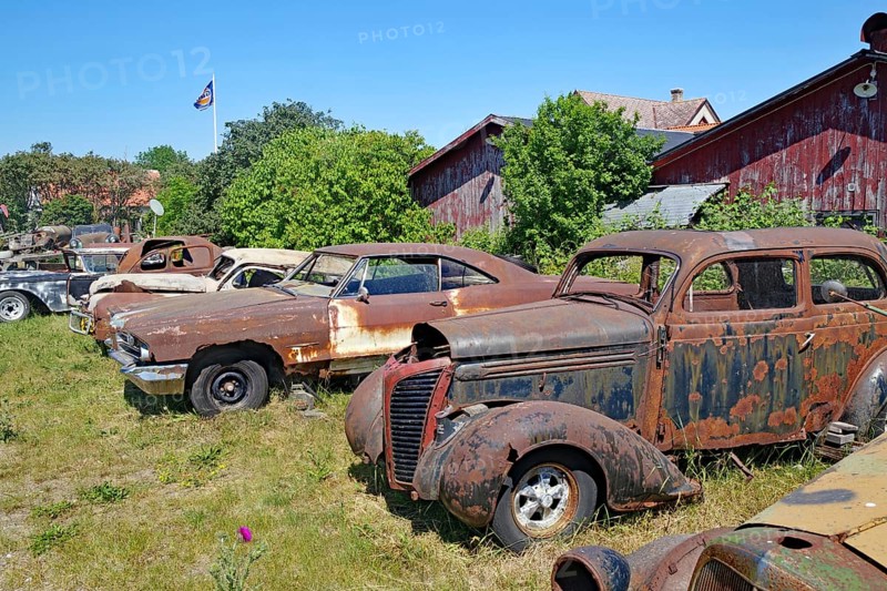 Rusty Cars
