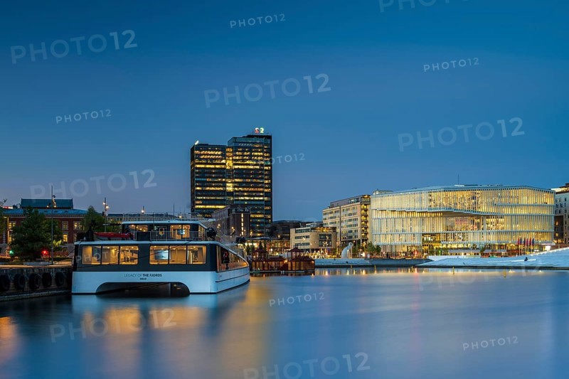 Oslo skyline by night