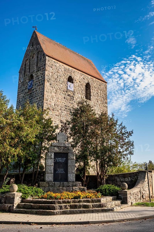 Bergsdorf village church