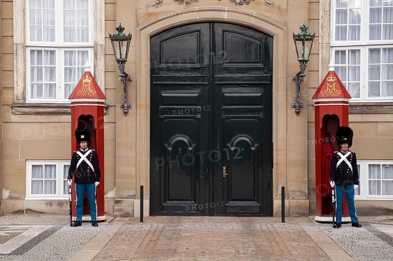 Guard at Amalienborg palace