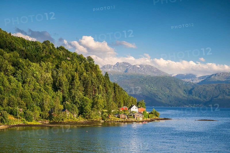 Houses on the shore of the Hardangerfjord