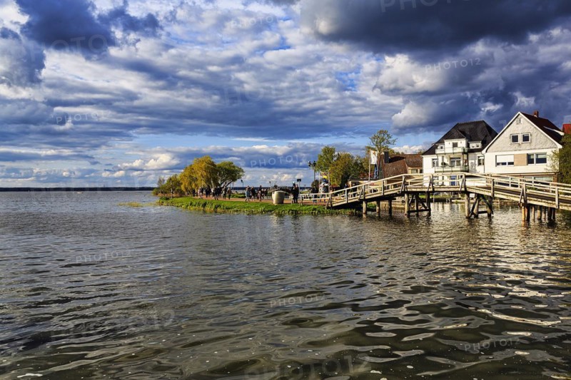 View of the shore at Steinhuder Meer