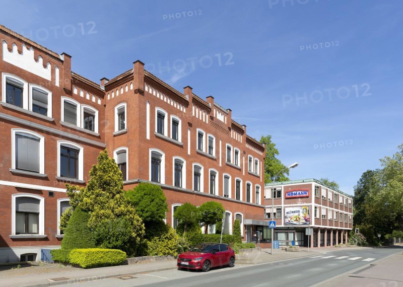 Factory facilities and administration building