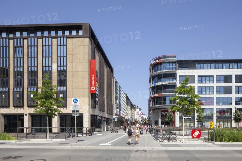 Berliner Platz with Holstenfleet and Holstenstrasse pedestrian zone