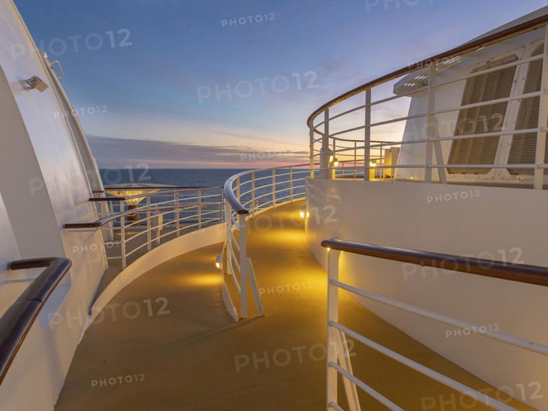 Cruise ship