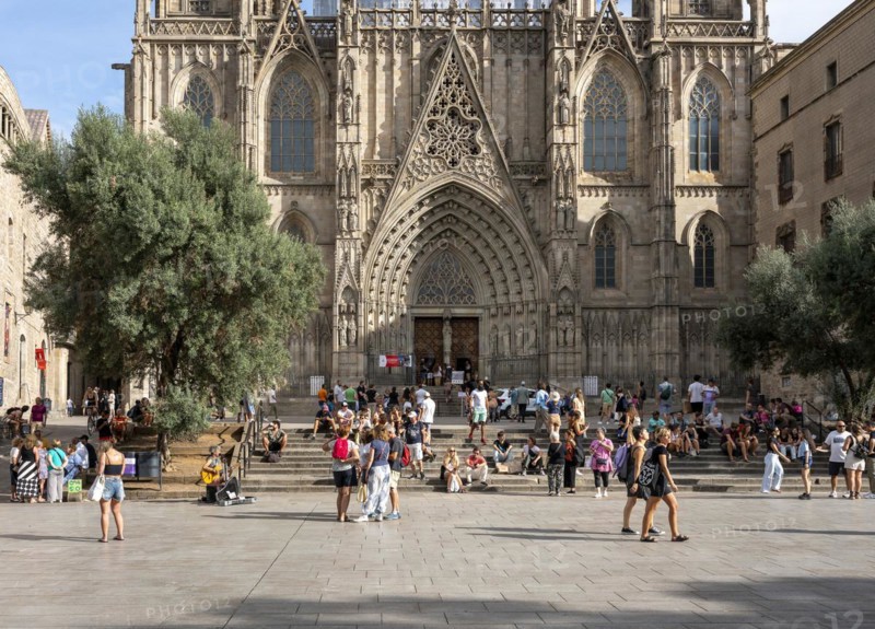 La Catedral de la Santa Creu in the Barri Gotic district