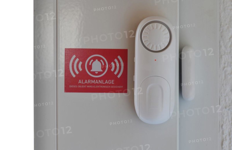 Alarm system with window or door sensors