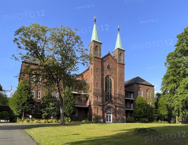 Former sanatorium for the mentally and psychologically ill