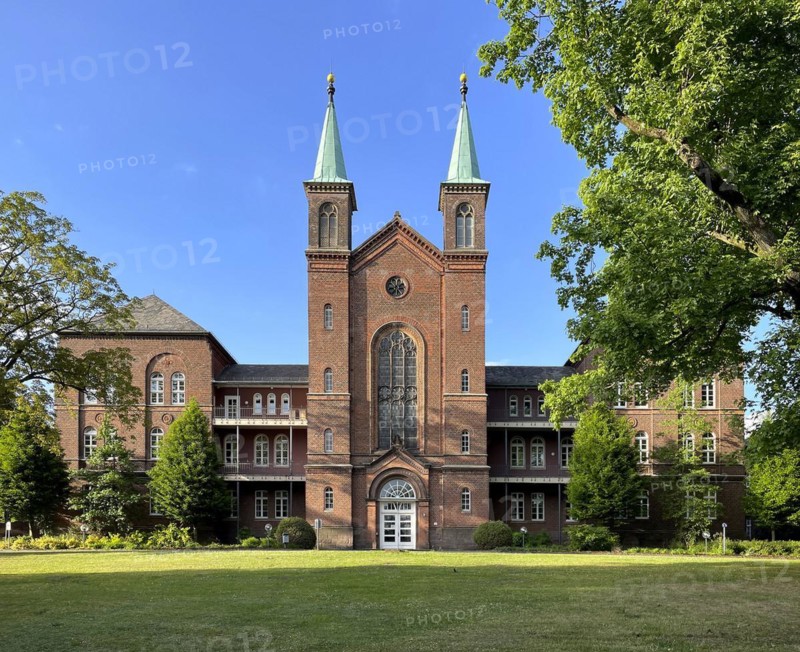 Former sanatorium for the mentally and psychologically ill