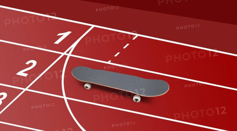 Skateboard at the start